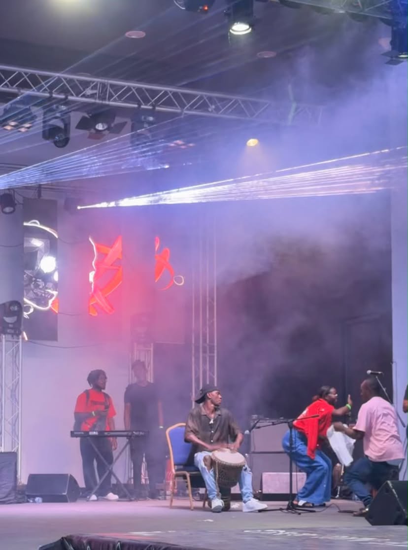 Ambiance Douala 8